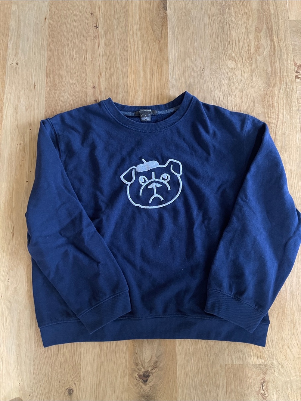 NWOT - FRENCH CONNECTION Navy Crewneck pullover with Bulldog Graphic